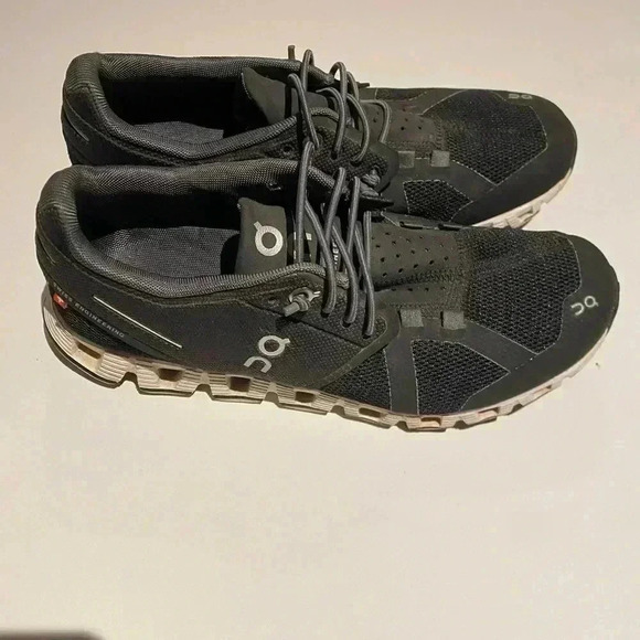 OnCloud Swiss Engineering Running Shoe Women - Picture 3 of 7